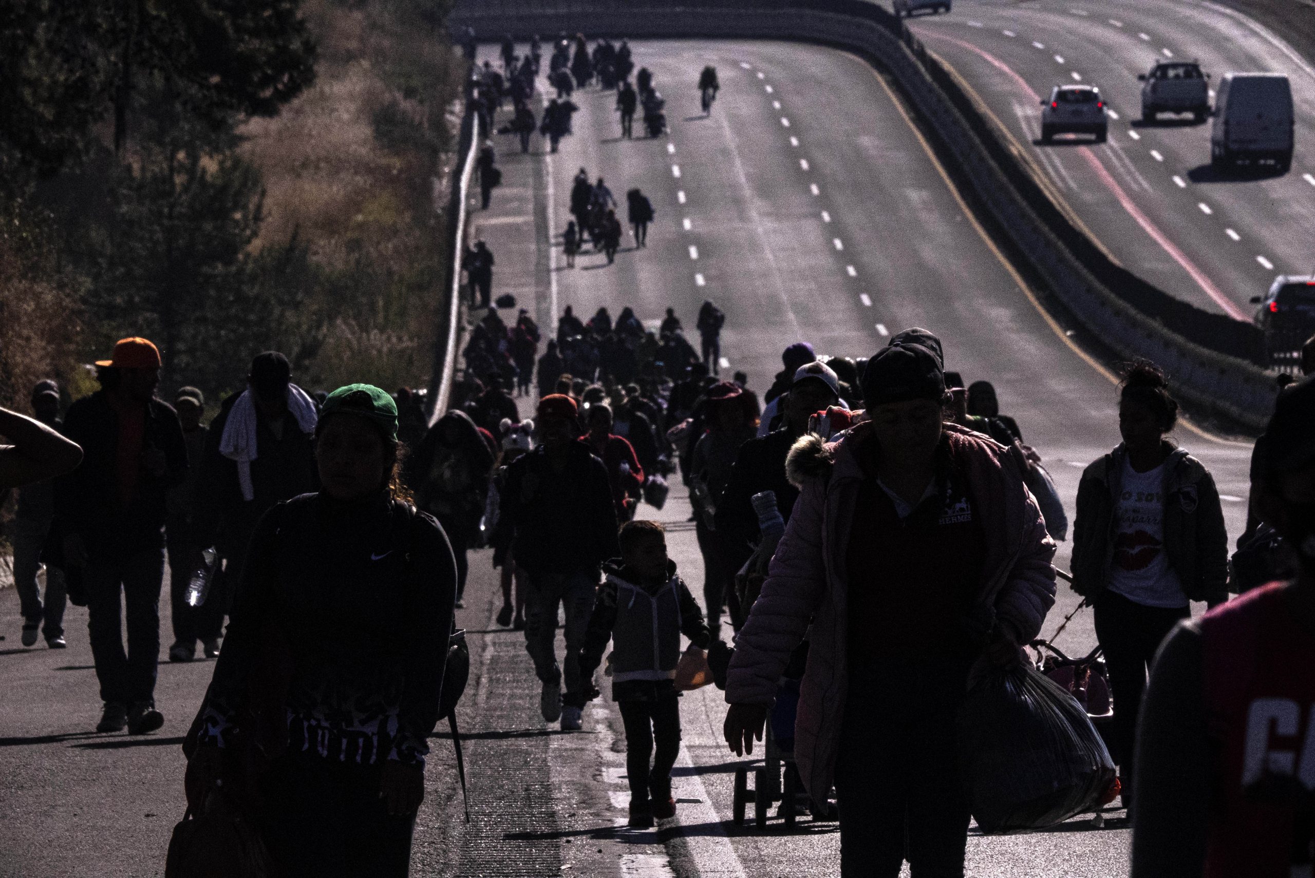 AMLO aborda problema migratorio, ¿qué hace y qué propone?