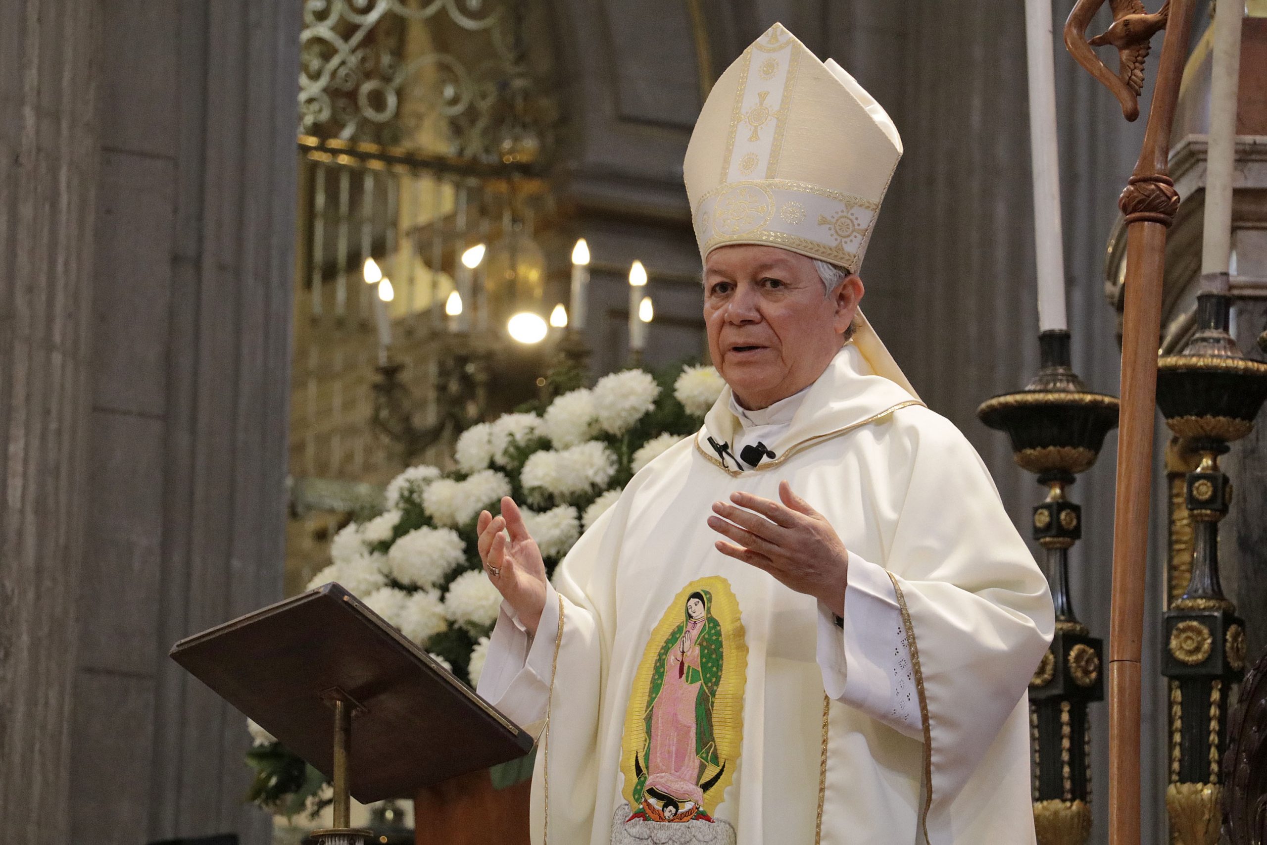 Arzobispo de Puebla lamenta que migrantes sean víctimas de violencia