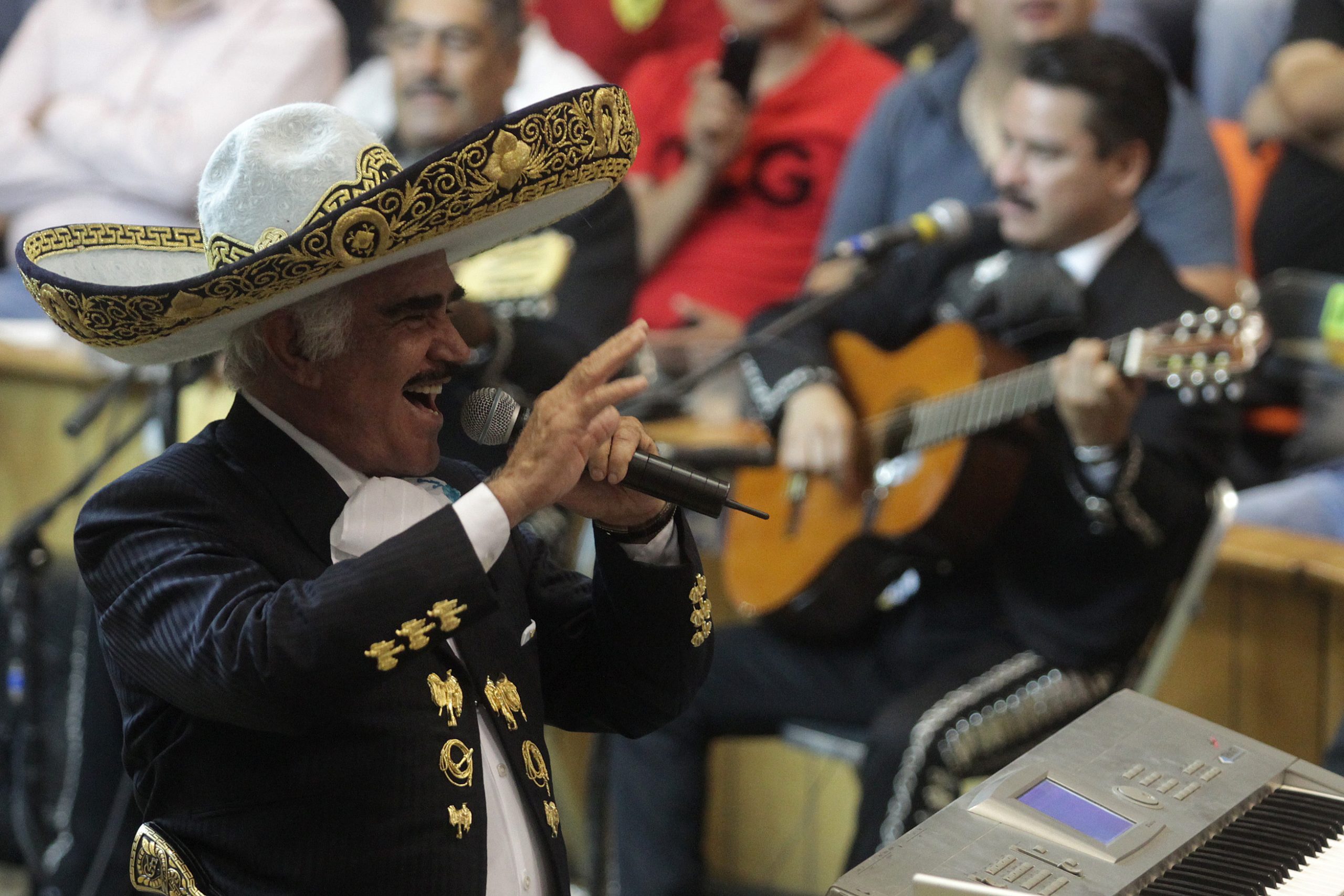 Muere Vicente Fernández, la leyenda ranchera