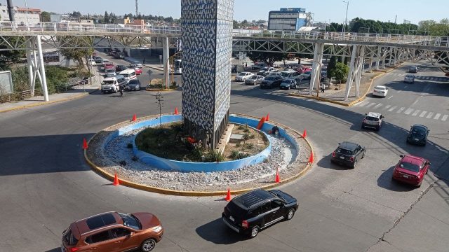 Modifican trazo de la glorieta del bulevar Hermanos Serdán