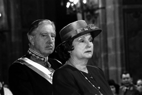 Tiranía Pinochet Hiriart: El historial de crímenes de lesa humanidad, redes de corrupción y saqueos