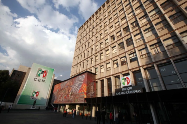 PRI se definirá como partido demócrata social en la XXIII Asamblea Nacional