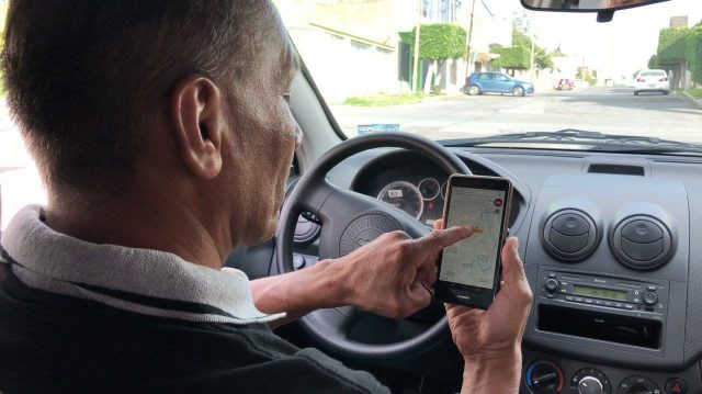 Aumenta Uber tarifa de viajes por festejos decembrinos