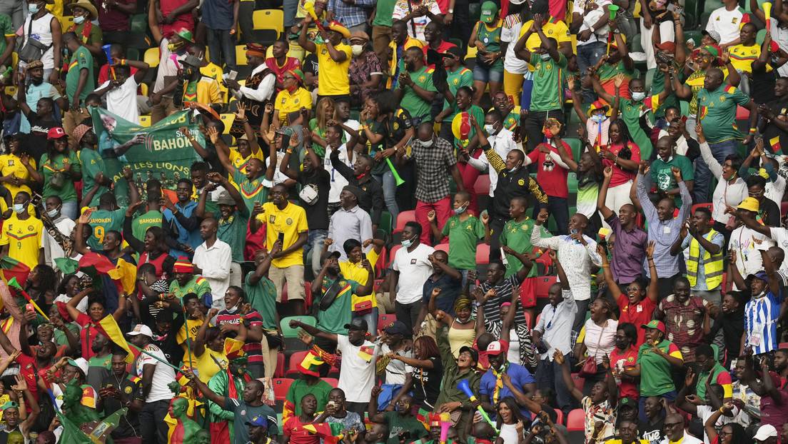(Video) Estampida antes del partido de la Copa Africana de Naciones deja al menos 6 muertos y 40 heridos en Camerún