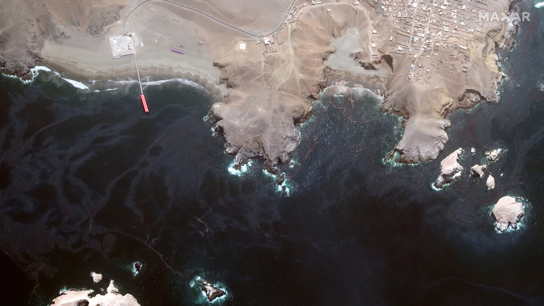 Marina del Perú confirma el segundo derrame de petróleo en las costas ya afectadas por Repsol