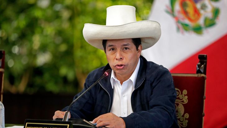 «Constante evaluación»: Castillo anunció que renovará todo su Gabinete de ministros