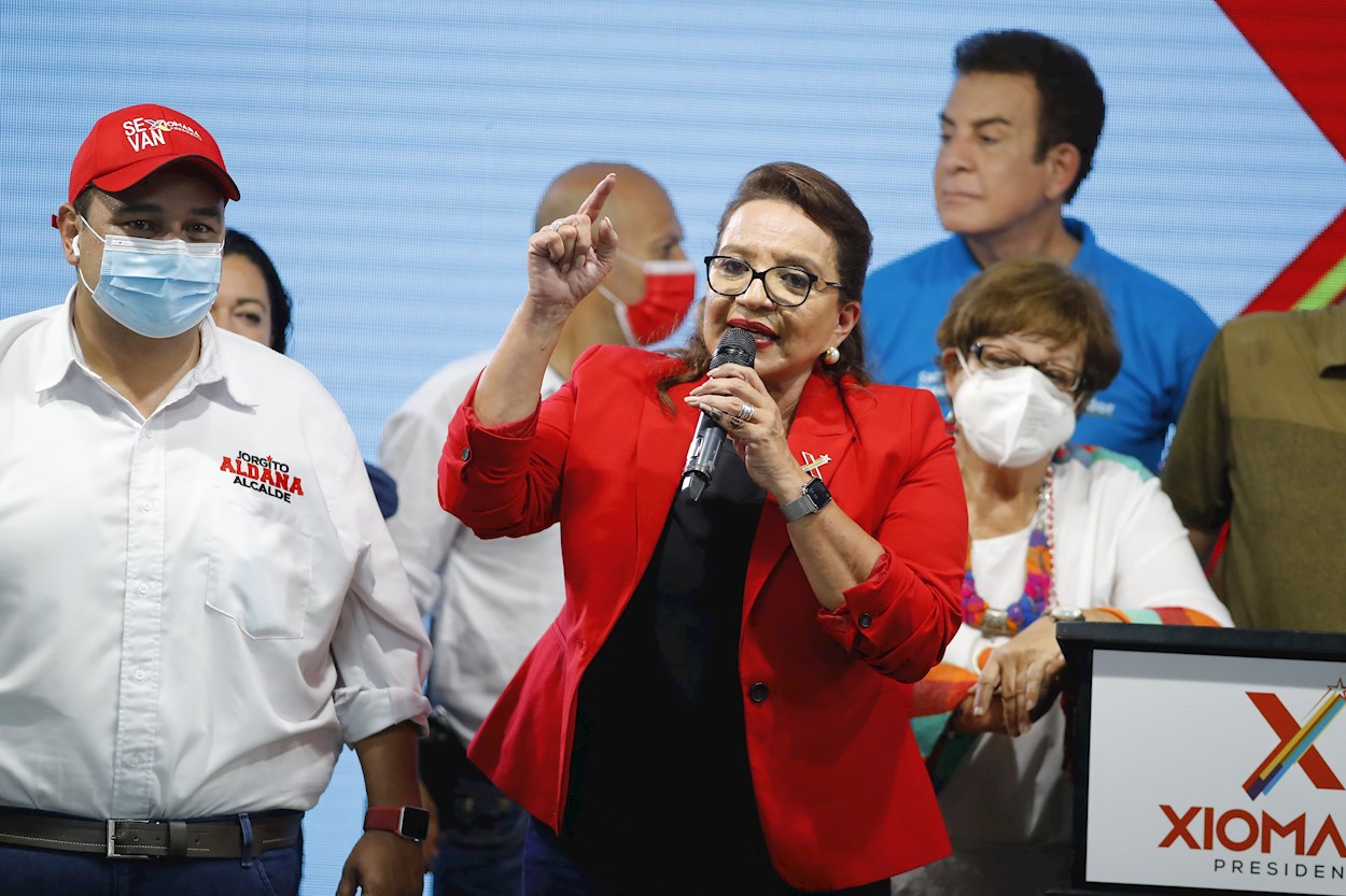 «Se consumó la traición»: Xiomara Castro enfrenta primera turbulencia política por elección del líder del Congreso