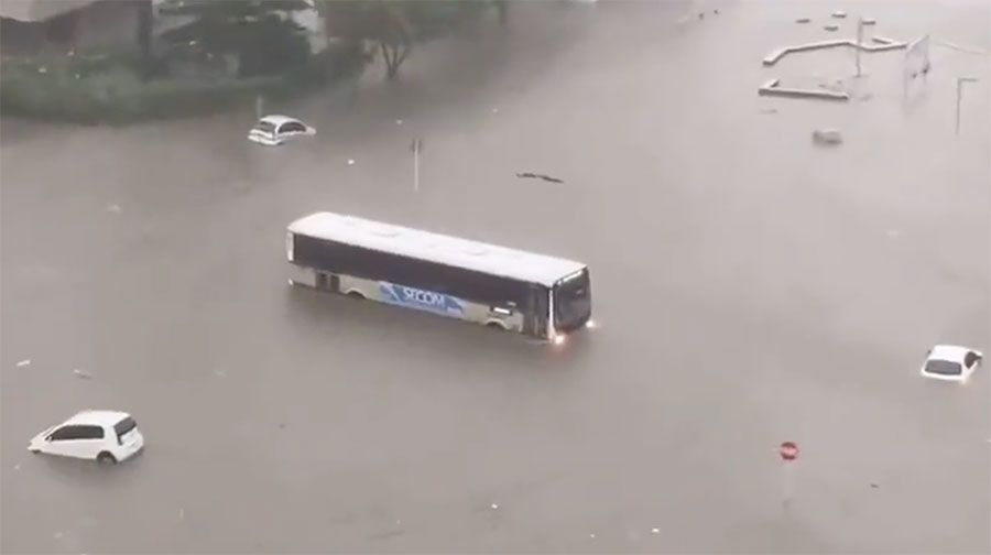 Fuertes lluvias causan graves inundaciones en Montevideo y afectan servicio eléctrico