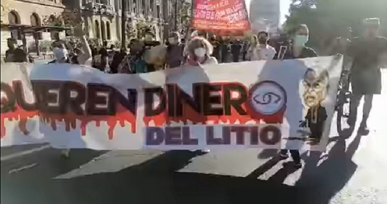 Continúa fuerte ola de rechazo al saqueo del litio para transnacionales por el gobierno de Sebastián Piñera