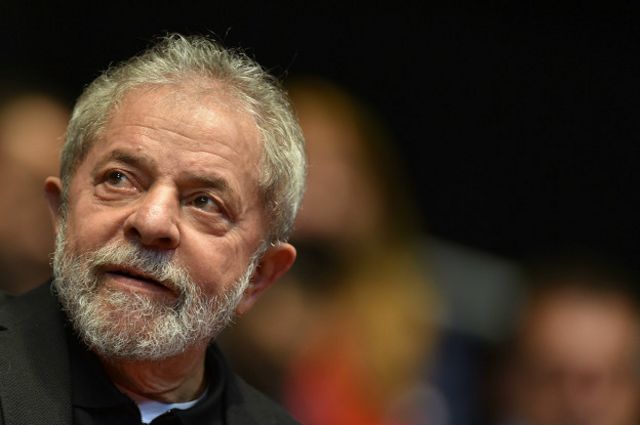 Lula: Bolsonaro sigue tratando a la COVID-19 con desprecio