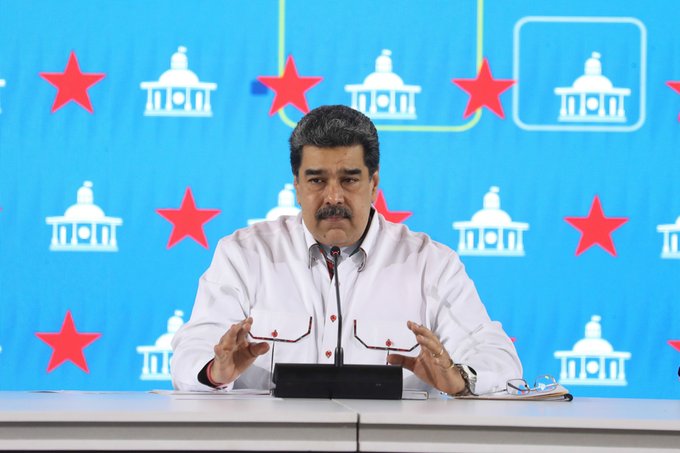 Maduro pide a la AN investigar gestión anterior del Parlamento por robo de recursos de la nación