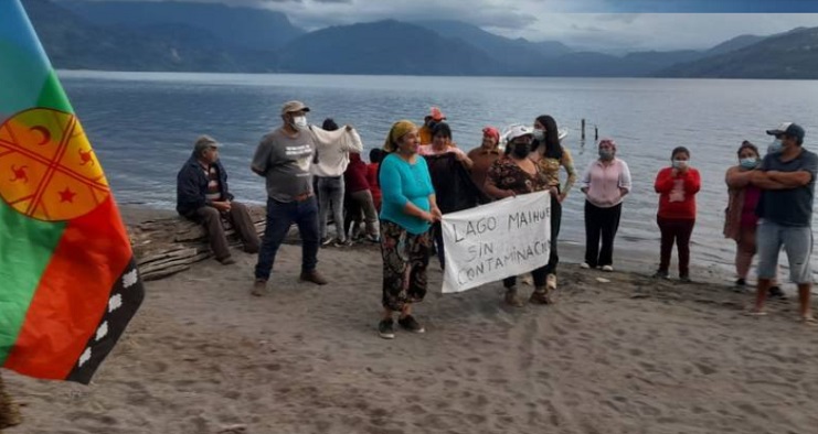 Comunidades del Lago Maihue se manifiestan por cierre ilegal de acceso a playa y por contaminación de las aguas por lanchas a motores