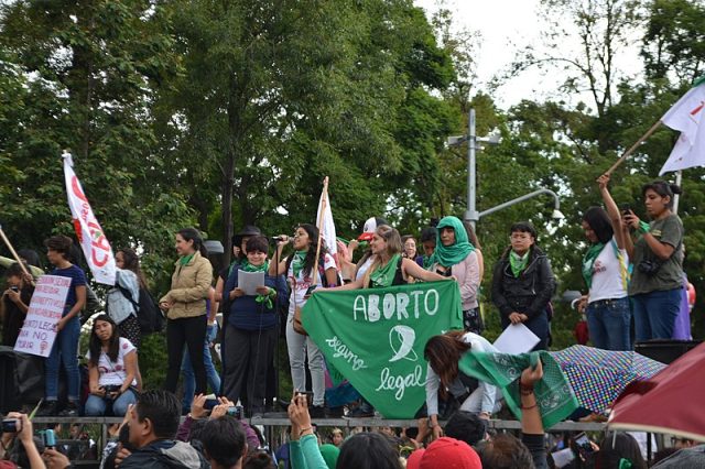 Aborto libre a través de las fronteras