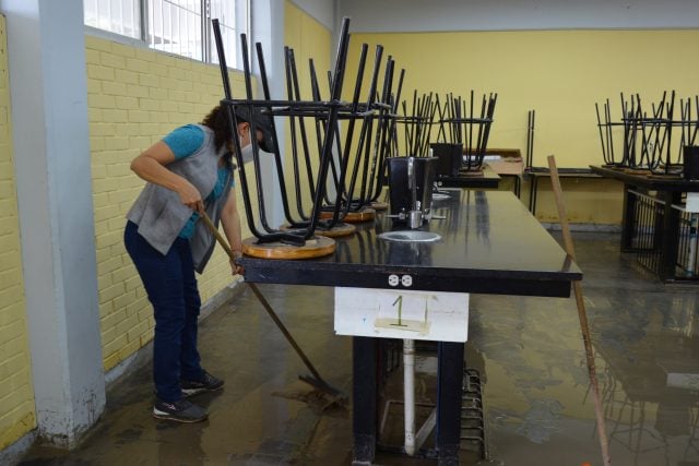 Gobierno de Puebla dotará material para rehabilitar escuelas públicas