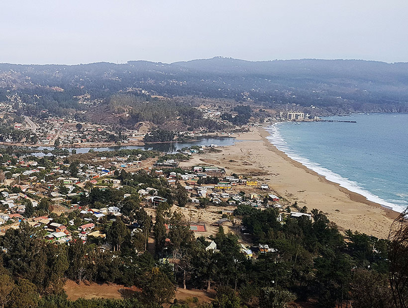 Corte ordena a municipio de Valparaíso garantizar el suministro de agua a vecinos de Laguna Verde