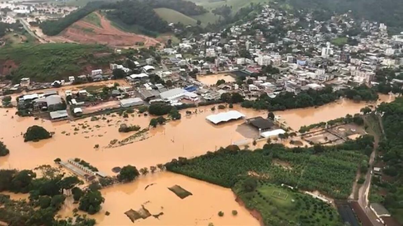 Minas Gerais bajo las aguas: Defensa Civil reporta 24 muertes por fuertes lluvias