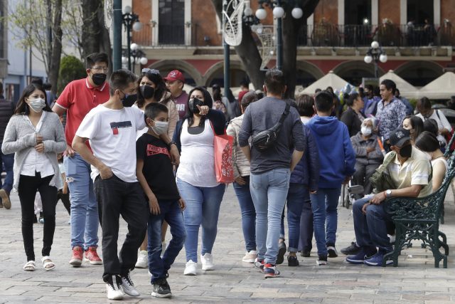 Confirma Salud tres casos de ómicron en Puebla