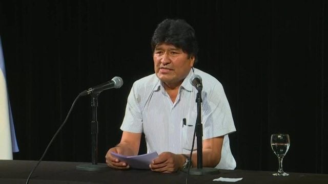 «Permanente seguimiento»: Evo denuncia que están siendo perseguidos y espiados y llama a tomar acciones
