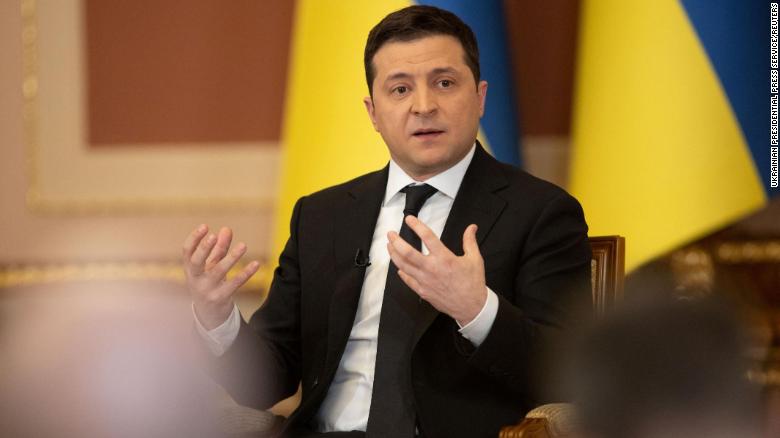 Presidente de Ucrania dice que es «fiel al camino diplomático y descarta «acciones caóticas»