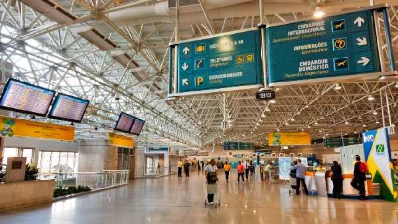 Detenido español en aeropuerto brasileño intentando pasar 10 kilos de coca en paquetes de fideos