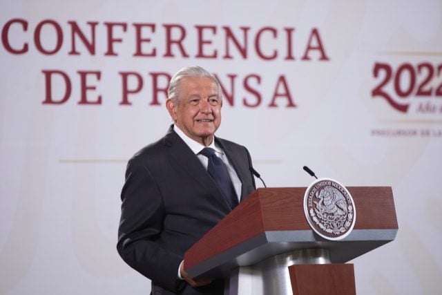 AMLO descarta reelección en frase “ya no puedo más”, aclara