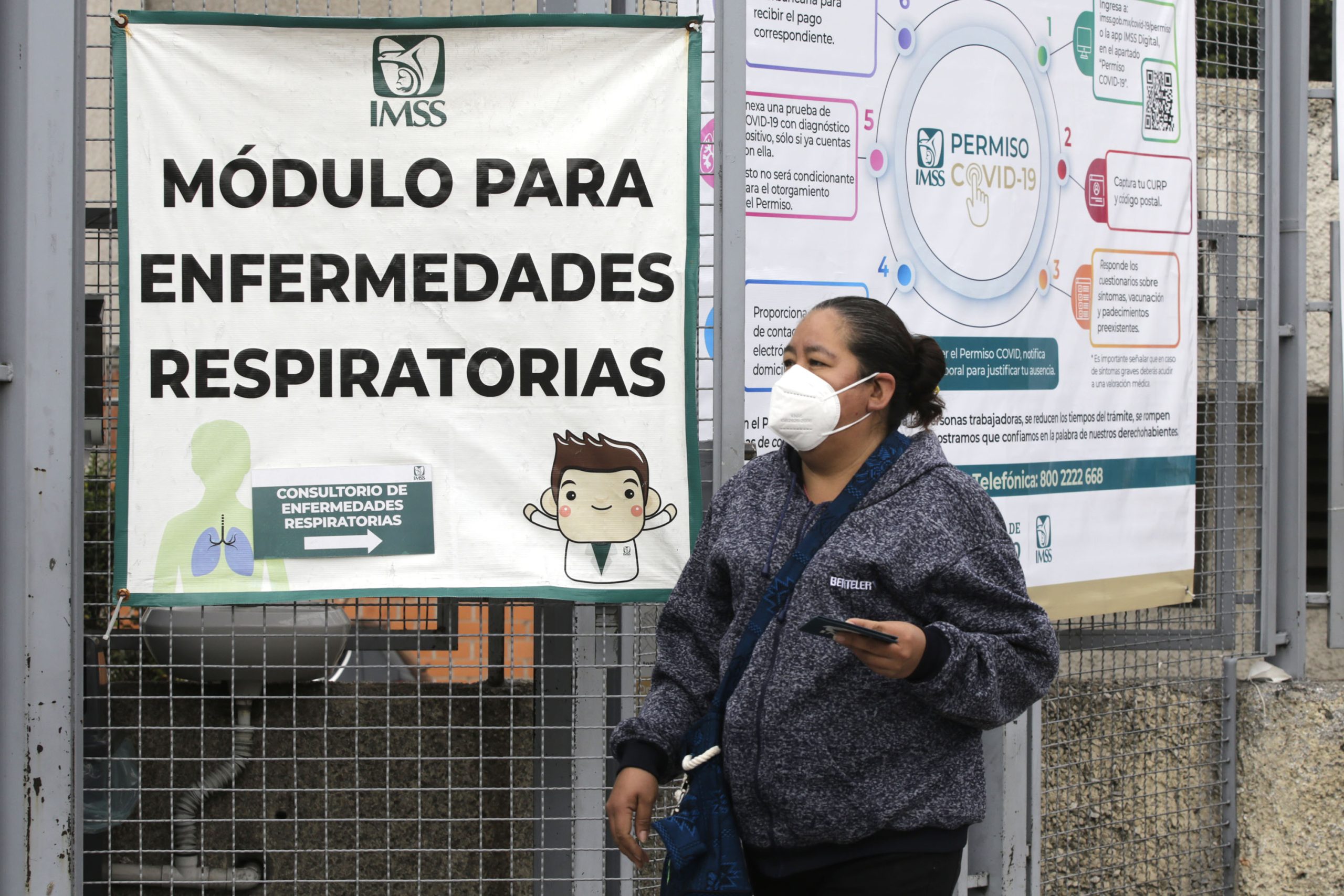 Bajan contagios covid 46.8%, respecto al día anterior en Puebla