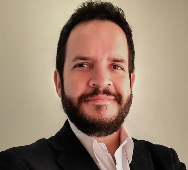 Gabriel Boric nombró a Felipe Melo como próximo director nacional del Servicio Civil