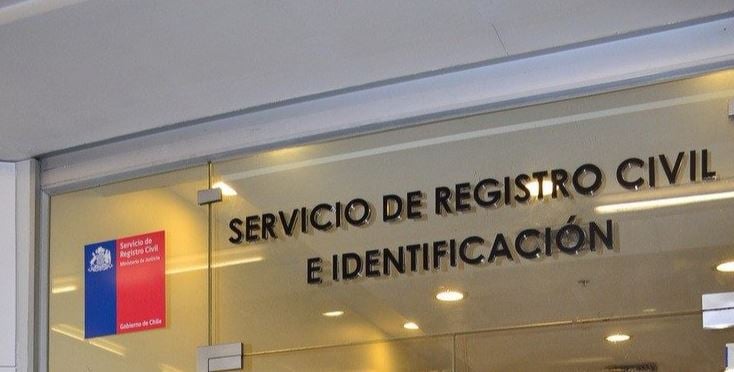Revelan que Ministerio del Interior no cuenta con registros de extranjeros que viven en Chile: Antecedentes de bases de datos de los últimos 7 meses habrían sido eliminados
