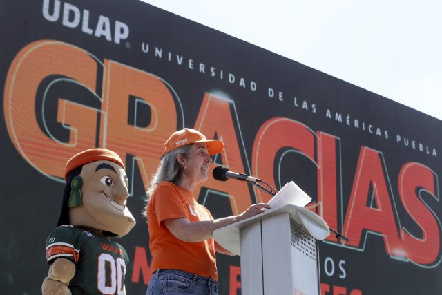 Agradecen apoyo los Jenkins de Landa a comunidad UDLAP