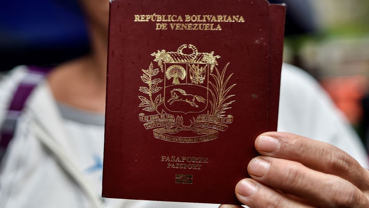 Venezolanos en Canadá recibirán pasaportes en las puertas de sus casas