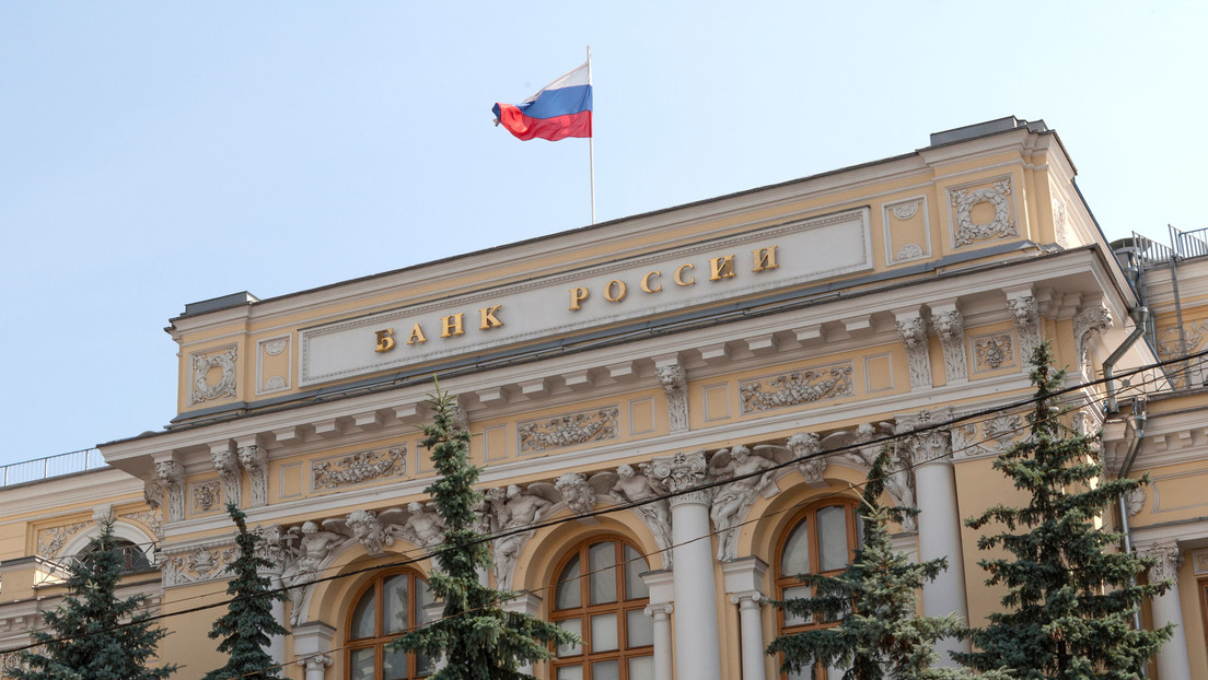 Banco Central de Rusia suspende pagos de dividendos al extranjero