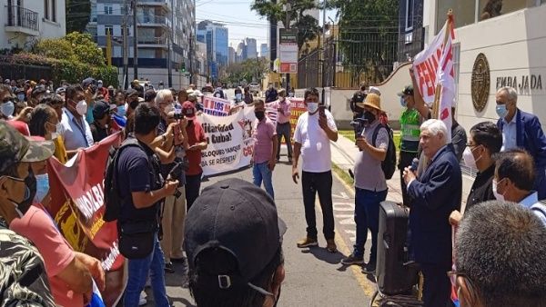 Movimientos sociales en Perú manifiestan su rechazo al bloqueo contra Cuba