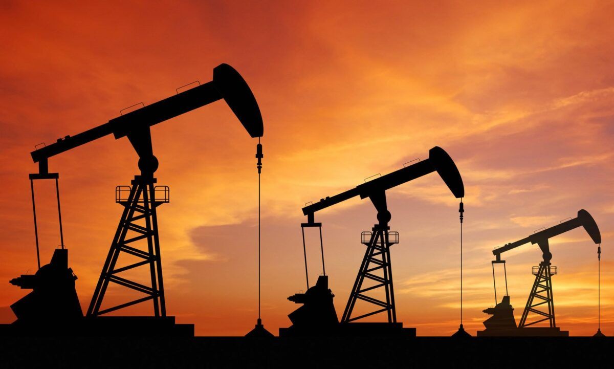 EE. UU. apela a sus reservas ante temor de que alza en precios del petróleo «beneficie a Putin»