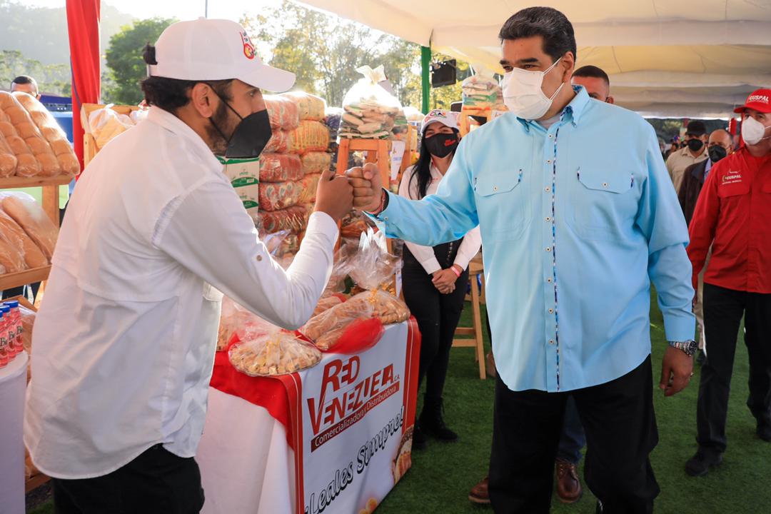 Maduro destaca conciencia y heroísmo del pueblo venezolano en medio de agresiones de EE.UU.
