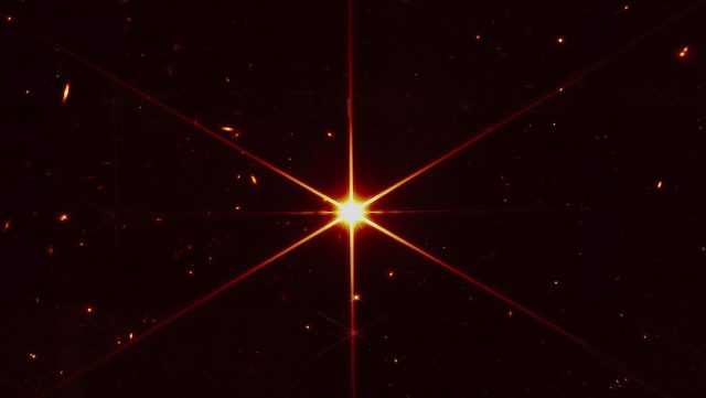 Telescopio James Webb: NASA capta por primera vez una foto de alta calidad de una estrella