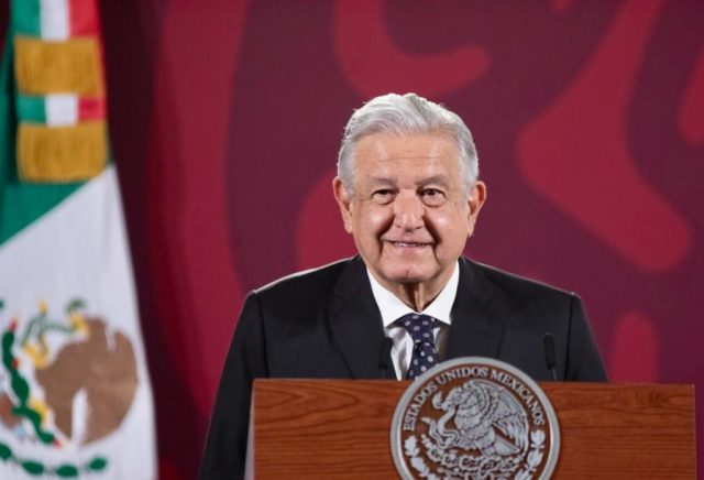 AMLO cambiaría la renovación del consejero general del INE y TEPJF después de revocación