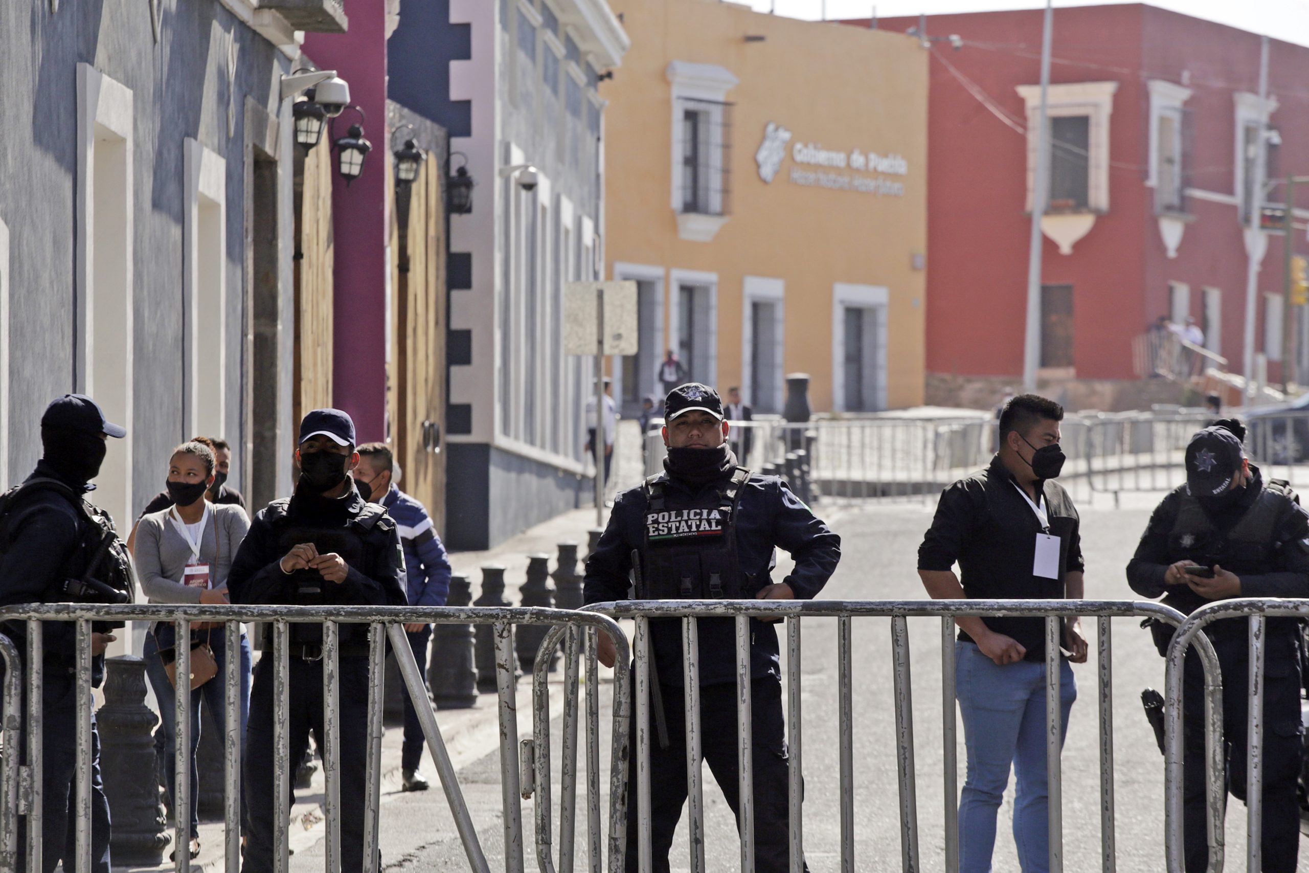 Montan operativo de seguridad en Casa Aguayo por visita de AMLO