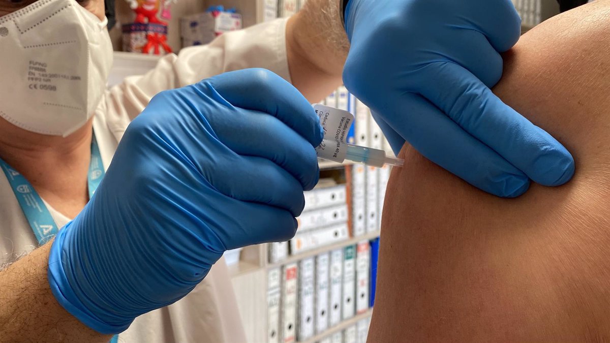 Agencia Europea de Medicamentos inicia la evaluación de Hipra: la vacuna española contra el COVID-19