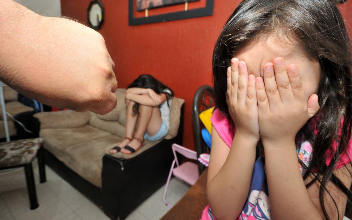 Sancionarán a padres que eduquen a sus hijos con violencia física o psicológica