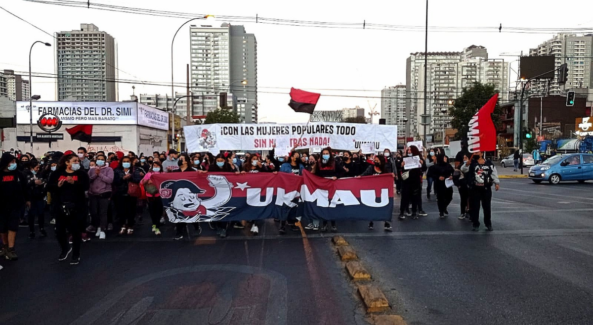 8M: Mujeres de Ukamau se movilizan durante esta mañana