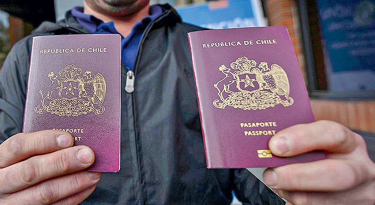 Desde este martes el precio del pasaporte chileno será un 22% más barato