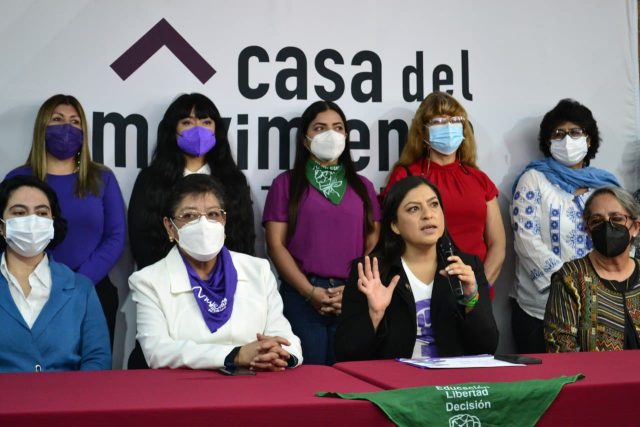 Claudia Rivera reprueba los parquímetros y pide transparencia en recaudación