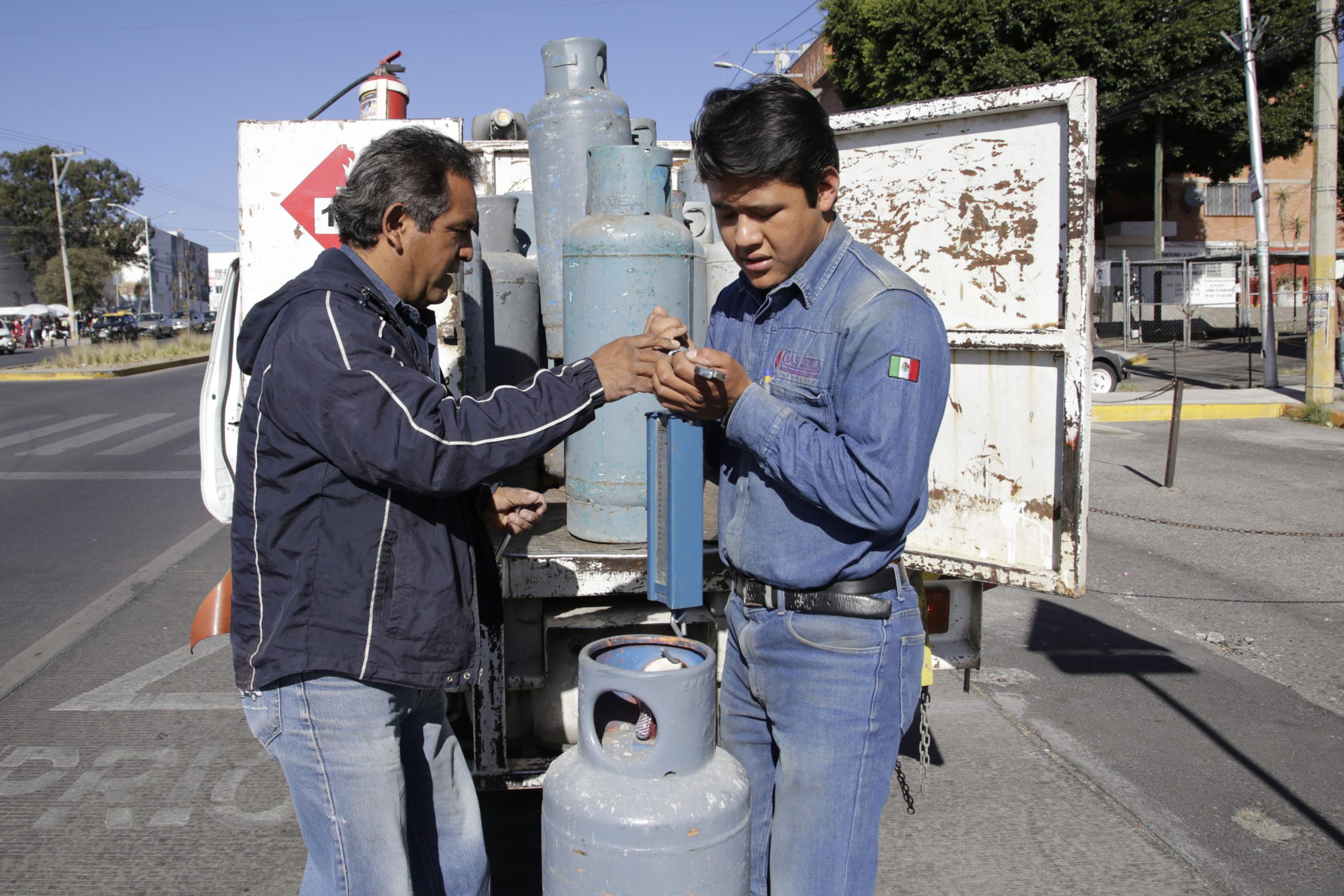 Tanque de gas en Puebla capital costará 457 pesos