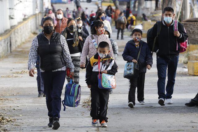 Aprueba Comisión de Educación mantener escuelas de tiempo completo en Puebla