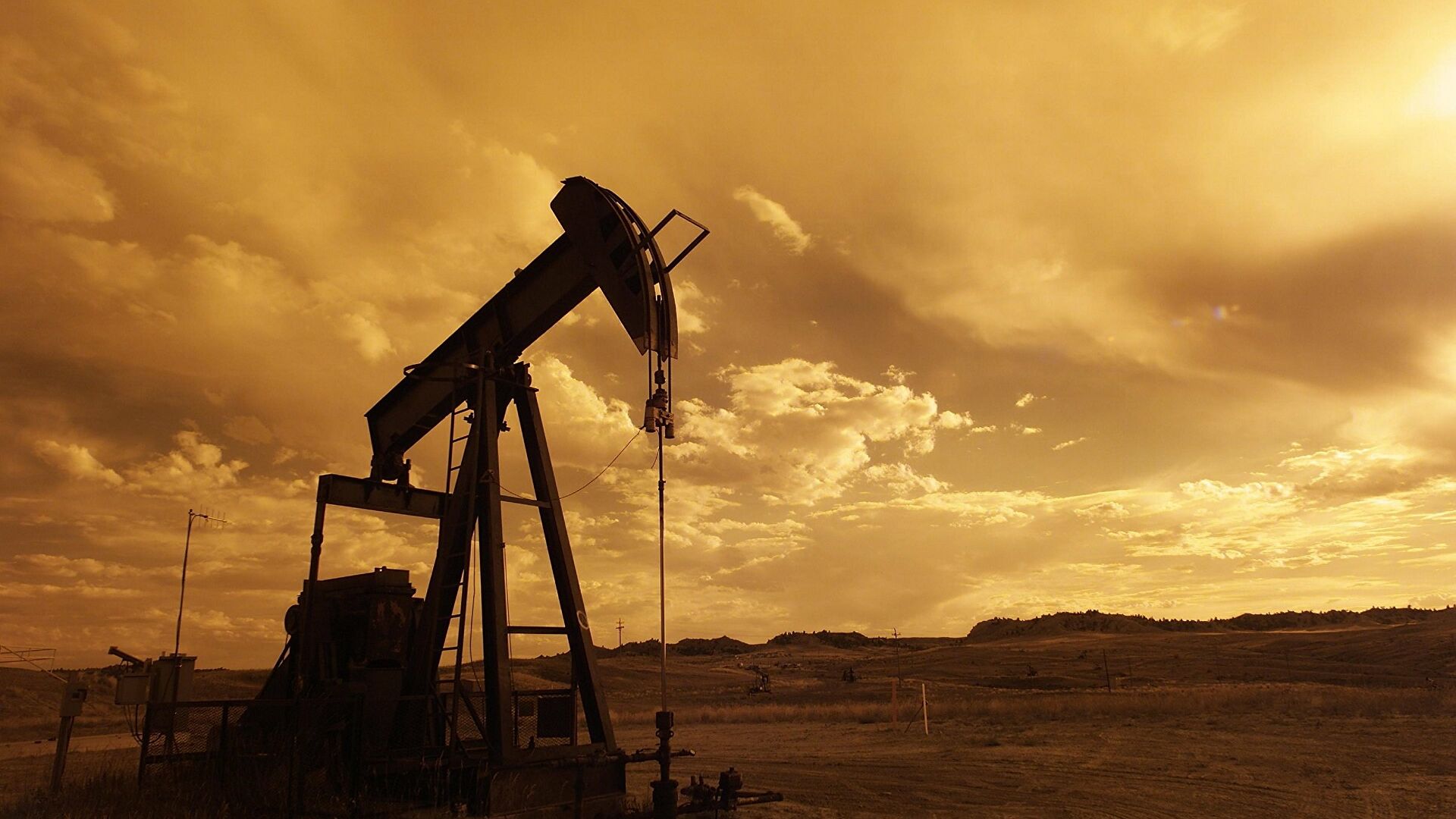 Ante escasez de combustible: EE.UU. liberará 90 millones de barriles de su reserva  