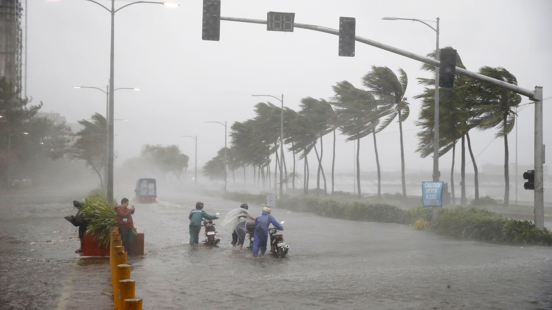 Tormenta tropical deja a su paso más de 45.000 afectados en Filipinas