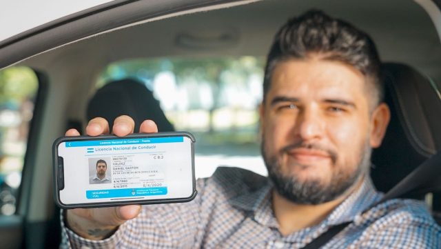 Emite SICT reglas para expedir licencia federal digital en diversos modos de transporte