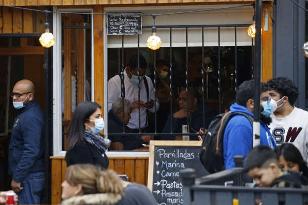 Gremios de emprendedores y asociaciones de MiPymes piden reunión «urgente» con el Presidente Boric: Solicitan puesta en marcha de mesa de trabajo