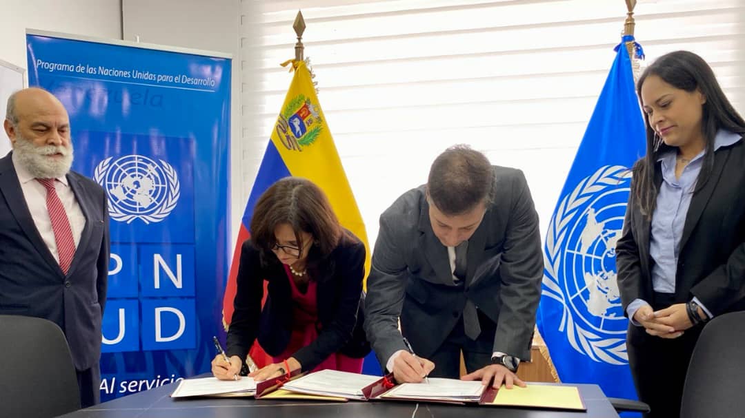 Venezuela firma cooperación técnica internacional con Naciones Unidas para fortalecer sector productivo
