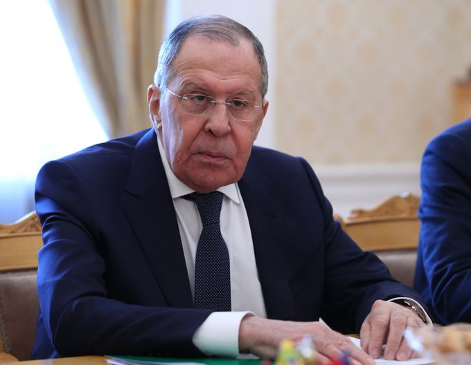 Lavrov sobre Bucha: es una provocación para frustrar las negociaciones en curso